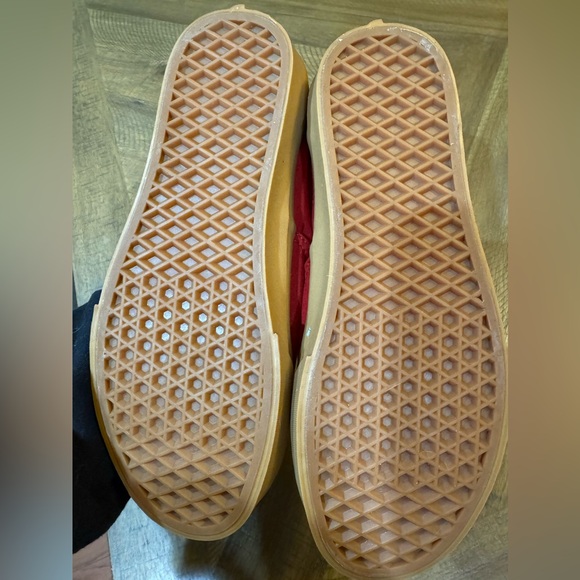 Vans Red and Navy Canvas Sneakers with Gum Sole NWOB - Picture 3 of 10